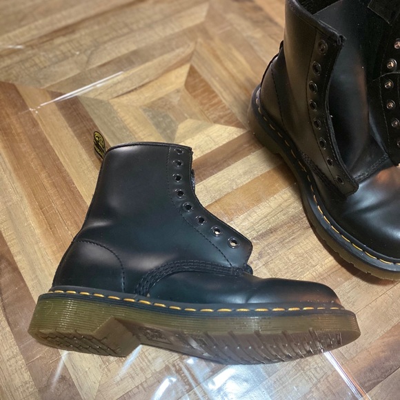❌SOLD❌ Dr Martens - Picture 4 of 4